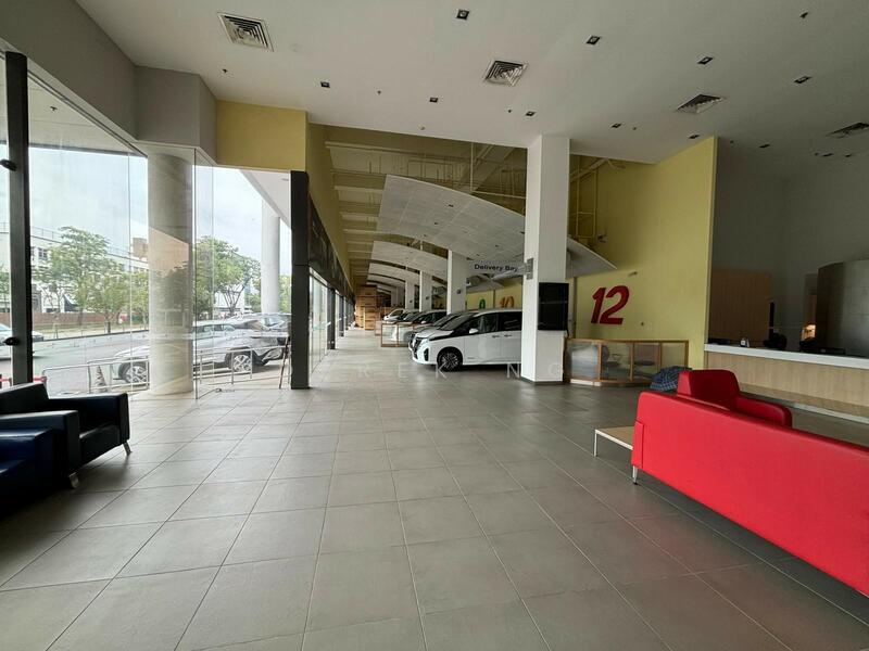 ❤️Vehicle / Car Showroom❤️Lok Yang / Pioneer❤️High visibility Facing Main Road❤️Ample Parking❤️, ❤️❤️汽车货车展示厅❤️❤️地点适中 交通方便❤️, 9,000 sqft, Warehouse For Rent, by DereK Ng, 25422436 - CommercialGuru.com.sg