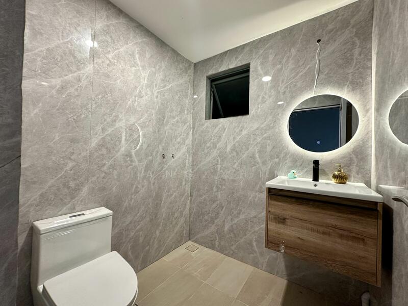 Westville, 144 Westwood Crescent, Room Rental, 130 sqft, Terraced House For Rent, by Liang Xhin, 25422515 - PropertyGuru.com.sg