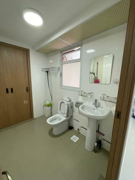 448A Bukit Batok West Avenue 9, 448A Bukit Batok West Avenue 9, 1 Bedroom, 400 sqft, HDB Flat For Rent, by Amy Malarveezhi, 25422610 - PropertyGuru.com.sg