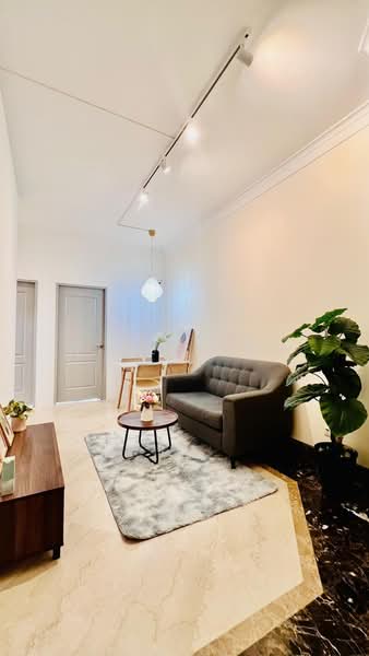 The Sterling, 1001 Bukit Timah Road, Room Rental, 200 sqft, Condominium For Rent, by Nigel Eng, 25422859 - PropertyGuru.com.sg