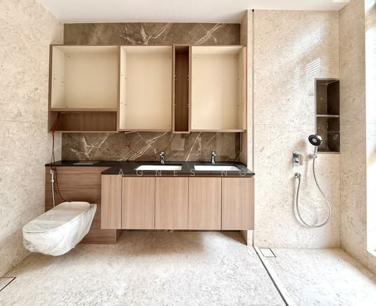 ⭐⭐LANDED7772@ New Exclusive Listing! A pair of brand new Semi-D facing greenery, , 5 Bedrooms, 5,385 sqft, Semi-Detached House For Sale, by Agnes Ng, 25423230 - PropertyGuru.com.sg