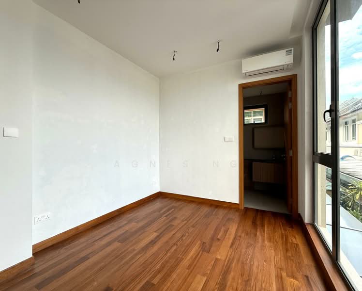 ⭐⭐LANDED7772@ New Exclusive Listing! A pair of brand new Semi-D facing greenery, , 5 Bedrooms, 5,385 sqft, Semi-Detached House For Sale, by Agnes Ng, 25423230 - PropertyGuru.com.sg