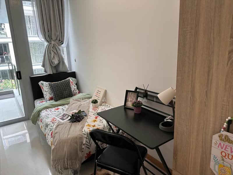 8 @ Mount Sophia, 8 Mount Sophia, Room Rental, 60 sqft, Condominium For Rent, by Susan Lai, 25423928 - Room 6 $1580 - PropertyGuru.com.sg