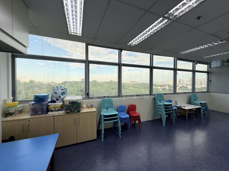 Wcega Tower, 21 Bukit Batok Crescent, 969 sqft, Light Industrial (B1) For Rent, by Lara Lam, 25424507 - CommercialGuru.com.sg