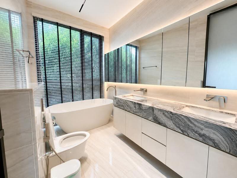 Serangoon Garden Estate, Chartwell Drive, Hougang / Punggol / Sengkang, 8 Bedrooms, 9,000 sqft, Semi-Detached House For Sale, by Kenny Neo, 25424614 - PropertyGuru.com.sg