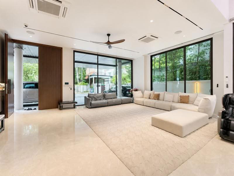 Serangoon Garden Estate, Chartwell Drive, Hougang / Punggol / Sengkang, 8 Bedrooms, 9,000 sqft, Semi-Detached House For Sale, by Kenny Neo, 25424614 - PropertyGuru.com.sg