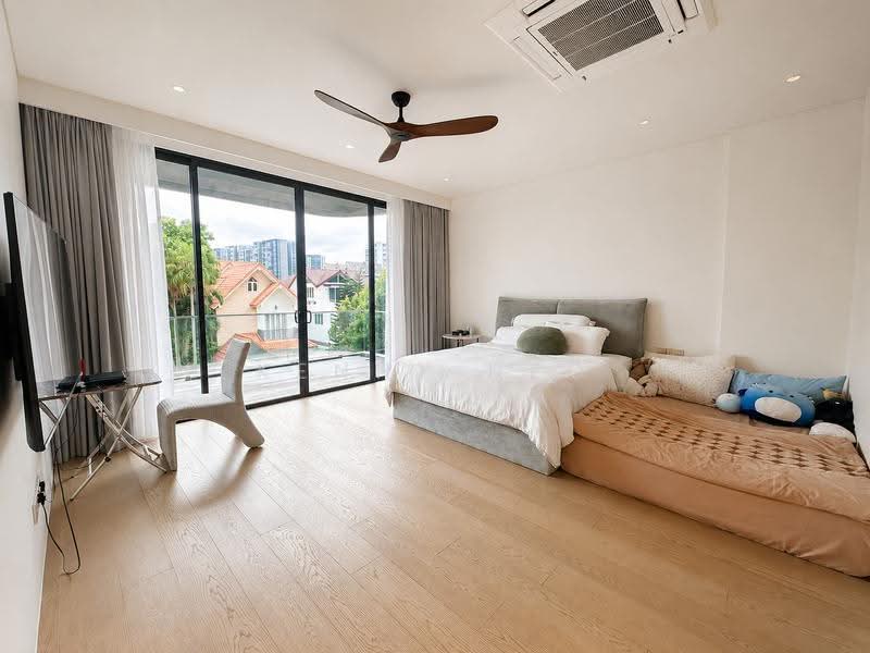 Serangoon Garden Estate, Chartwell Drive, Hougang / Punggol / Sengkang, 8 Bedrooms, 9,000 sqft, Semi-Detached House For Sale, by Kenny Neo, 25424614 - PropertyGuru.com.sg