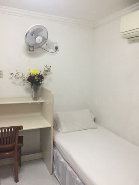 Bukit View, 144 Upper Bukit Timah Road, Room Rental, 120 sqft, Condominium For Rent, by Joshua Lim, 25424783 - PropertyGuru.com.sg