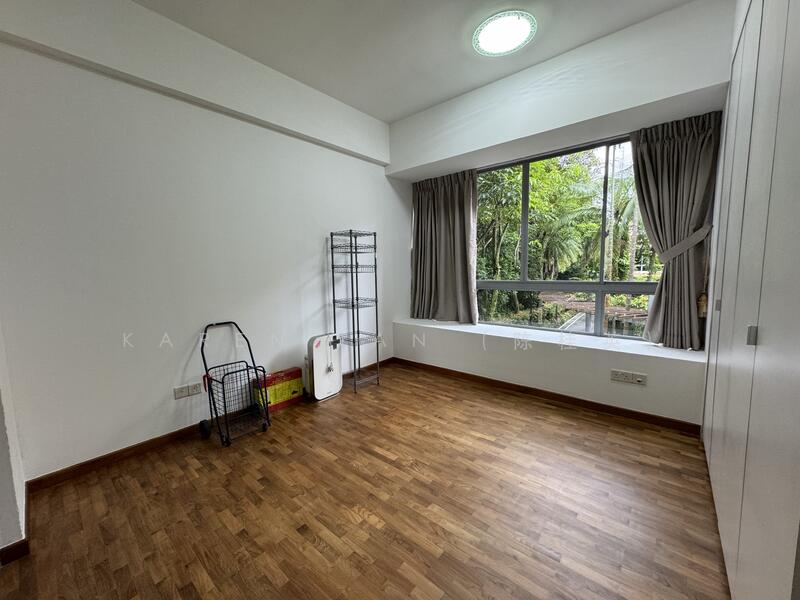 For Rent - The Foliage