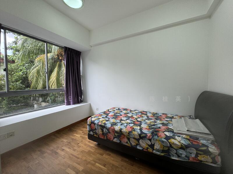 For Rent - The Foliage