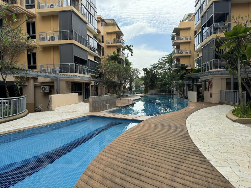 For Rent - The Foliage