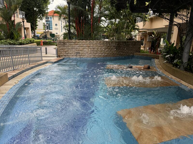 For Rent - The Foliage