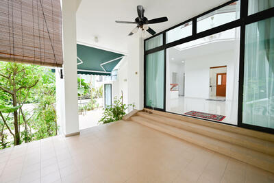 For Sale - Detached House - King's Road