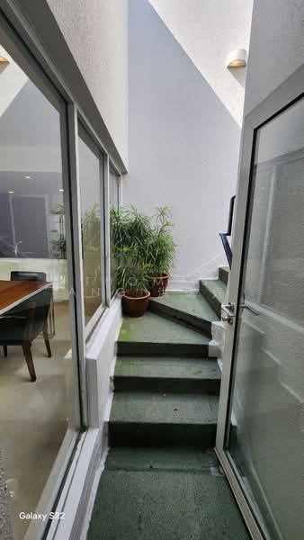 8 @ Mount Sophia, 10 Mount Sophia, 3 Bedrooms, 2,497 sqft, Condominium For Rent, by Thomas Ang, 25425340 - PropertyGuru.com.sg