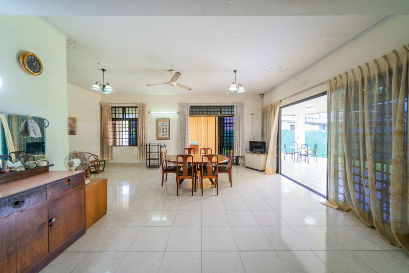 For Sale - Semi-D in Mayflower Gardens Estate