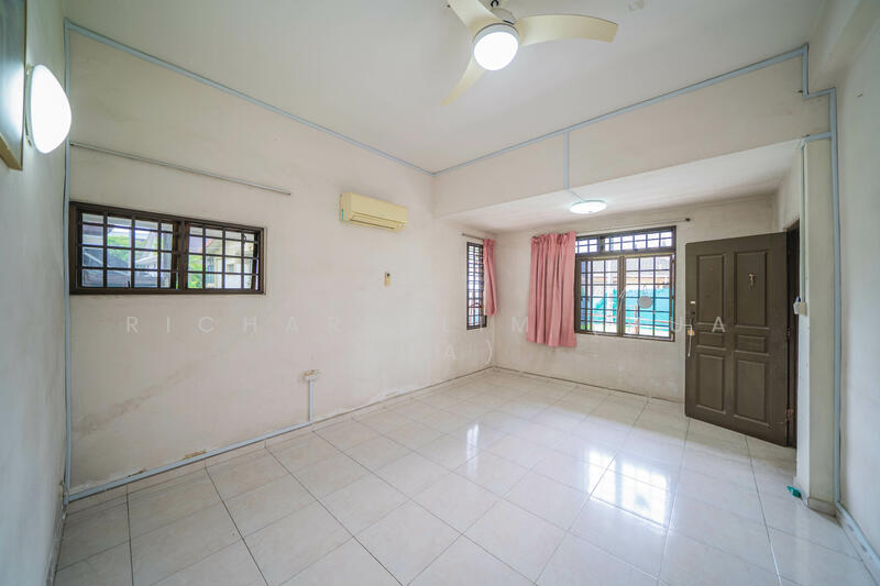 For Sale - Semi-D in Mayflower Gardens Estate