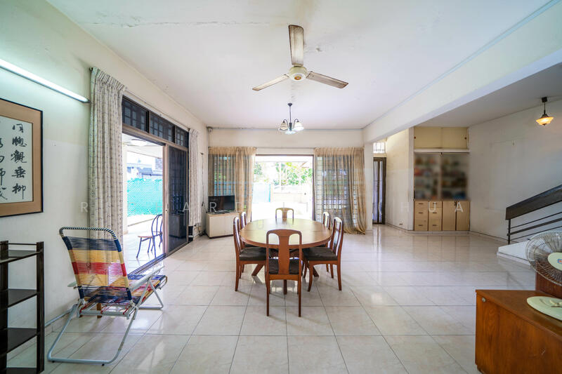 For Sale - Semi-D in Mayflower Gardens Estate