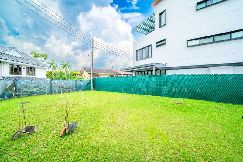 For Sale - Semi-D in Mayflower Gardens Estate