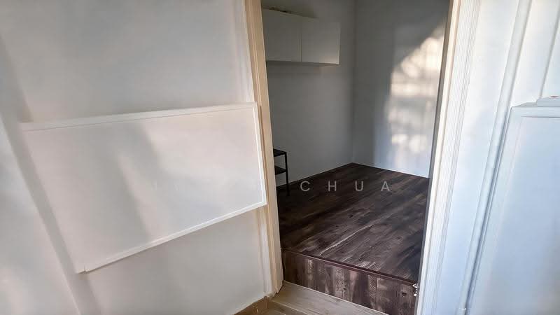 Emerald Park, 2 Indus Road, Alexandra / Commonwealth, 2 Bedrooms, 1,001 sqft, Condominium For Sale, by Joyce Chua, 25425518 - PropertyGuru.com.sg