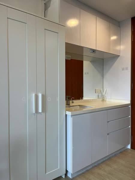 #1 Suites (One Suites), 1 Lorong 20 Geylang, Studio, 350 sqft, Condominium For Rent, by Chloe Chang, 25426466 - PropertyGuru.com.sg