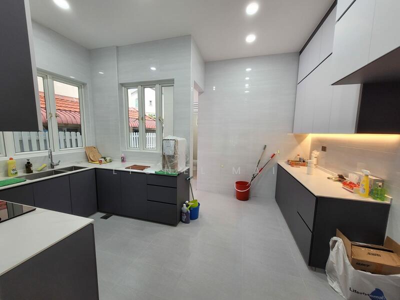 For Rent - Sennett Estate