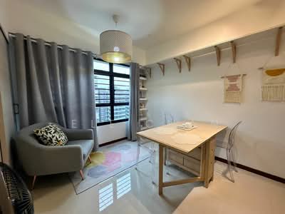 For Rent - 131A Canberra Crescent