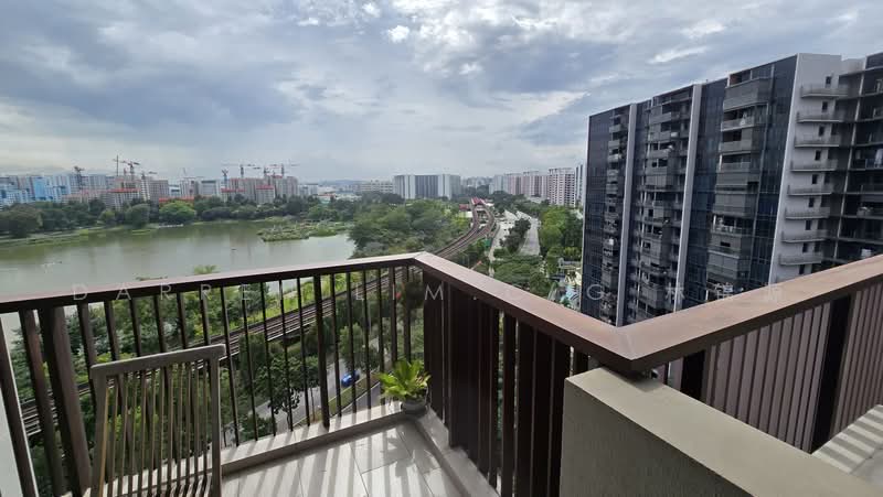 Lakeville, 11 Jurong Lake Link, 2 Bedrooms, 764 sqft, Condominium For Rent, by Darren Lim, 25427227 - PropertyGuru.com.sg