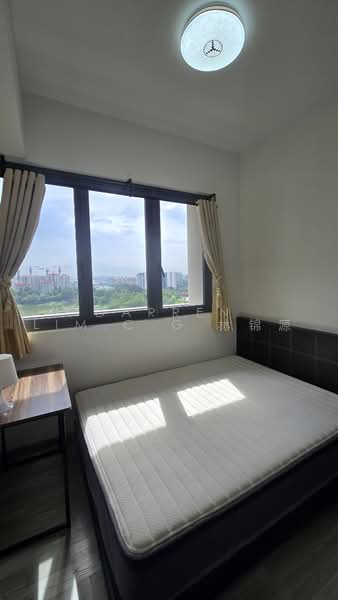 Lakeville, 11 Jurong Lake Link, 2 Bedrooms, 764 sqft, Condominium For Rent, by Darren Lim, 25427227 - PropertyGuru.com.sg