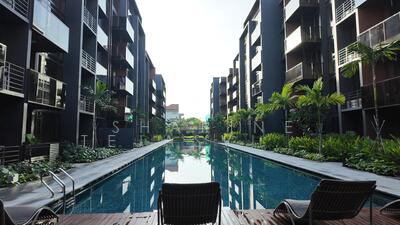 For Rent - The Commodore