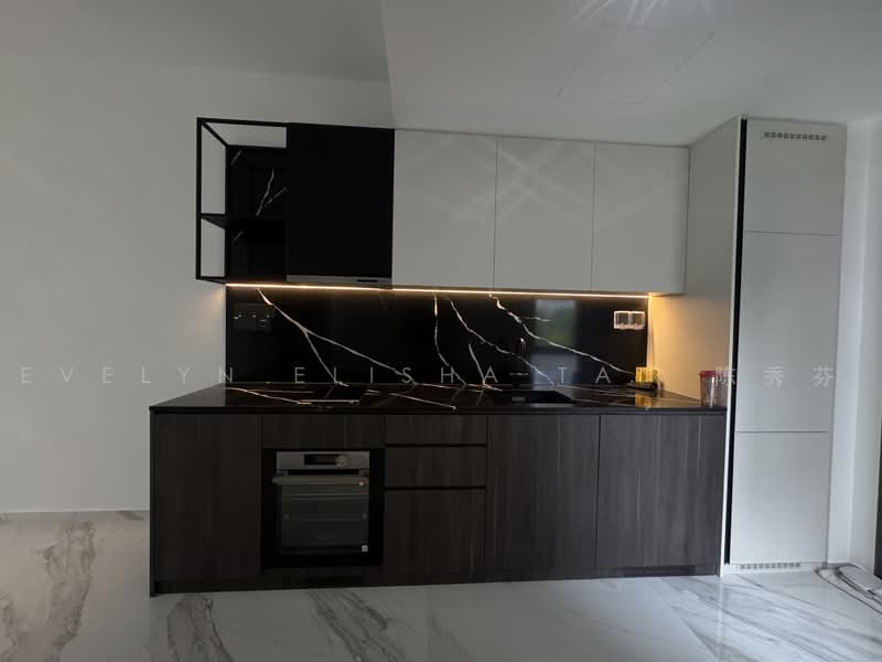 Jervois Mansion, 4 Jervois Close, 3 Bedrooms, 818 sqft, Condominium For Sale, by Evelyn Elisha Tan 陈秀芬, 25427697 - Functional Kitchen - PropertyGuru.com.sg