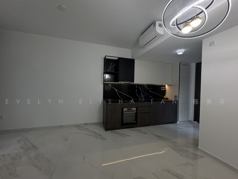 Jervois Mansion, 4 Jervois Close, 3 Bedrooms, 818 sqft, Condominium For Sale, by Evelyn Elisha Tan 陈秀芬, 25427697 - Cosy Dining with 3-4 Tones Lights - PropertyGuru.com.sg