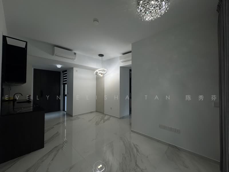 Jervois Mansion, 4 Jervois Close, 3 Bedrooms, 818 sqft, Condominium For Sale, by Evelyn Elisha Tan 陈秀芬, 25427697 - Cosy Dining with 3-4 Tones Lights - PropertyGuru.com.sg