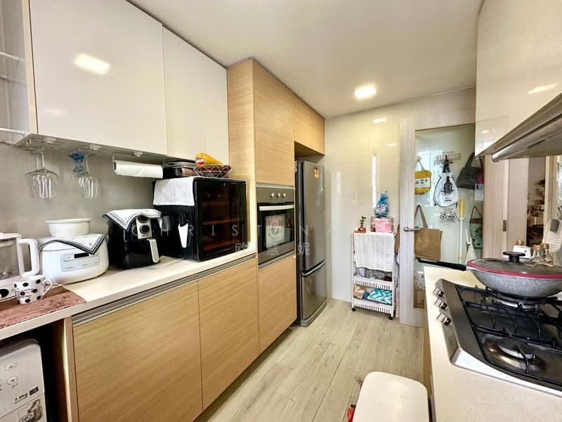 Sea Esta, 26 Pasir Ris Link, Pasir Ris / Tampines, 2 Bedrooms, 818 sqft, Condominium For Sale, by Christina Au 欧慧妮, 25428001 - PropertyGuru.com.sg