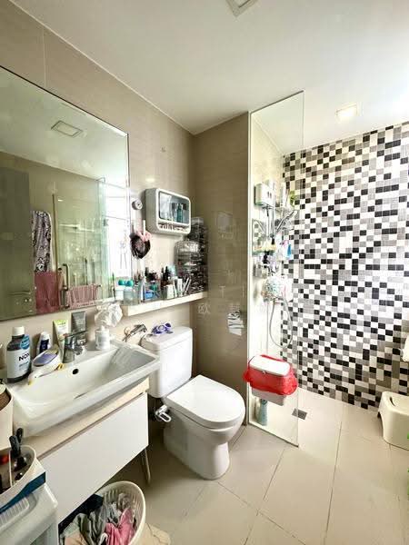 Sea Esta, 26 Pasir Ris Link, Pasir Ris / Tampines, 2 Bedrooms, 818 sqft, Condominium For Sale, by Christina Au 欧慧妮, 25428001 - PropertyGuru.com.sg