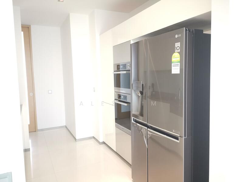 Cliveden at Grange Condominium For Sale at S$ 6,688,888 | PropertyGuru Singapore