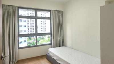 For Rent - 654B Punggol Drive
