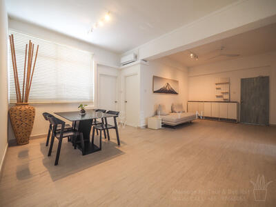 For Rent - Orchard - Walk 2 mins to MRT. Spacious rooms. Shared home!