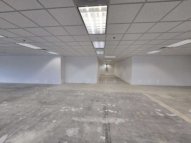 Raffles City Tower, 250 North Bridge Road, 2,300 sqft, Office For Rent, by Christopher Kwek, 25429379 - CommercialGuru.com.sg