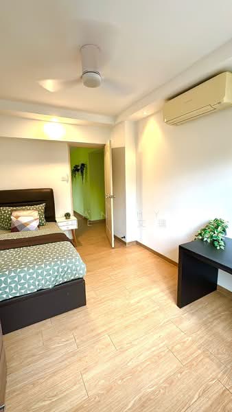 588C Montreal Drive, 588C Montreal Drive, Room Rental, 150 sqft, HDB Flat For Rent, by Mandhy Lee 李艾蓮, 25429406 - PropertyGuru.com.sg