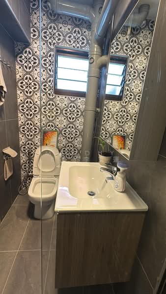 For Rent - 588C Montreal Drive