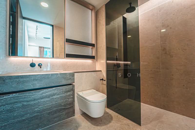 The Reef at King's Dock, 12 Harbourfront Avenue, Orchard / River Valley, 2 Bedrooms, 753 sqft, Condominium For Sale, by Jaslynn Soh, 25430195 - Luxurious Bathroom! - PropertyGuru.com.sg
