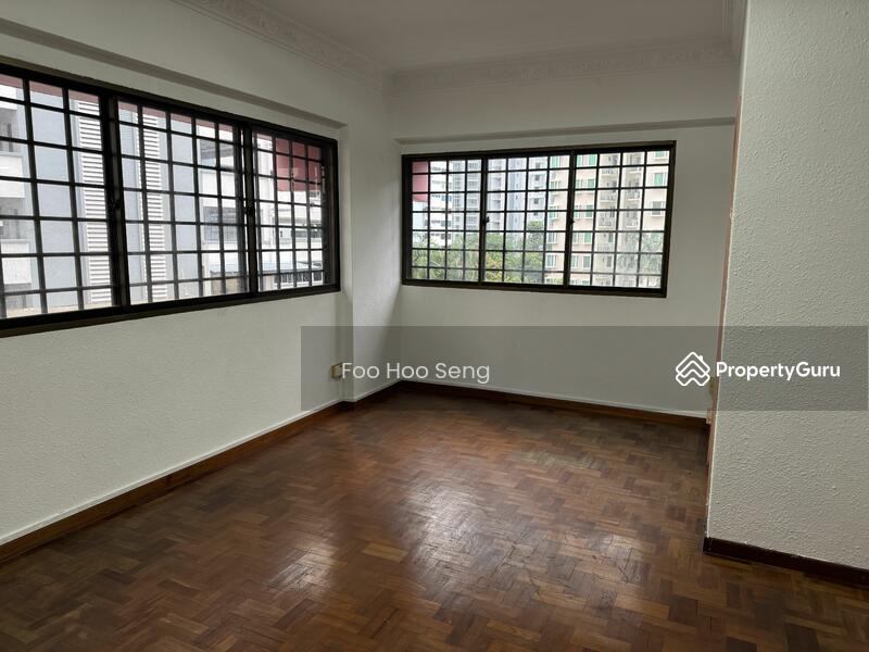 BEDROOM 3 , WITH JACK AND JILL BATHROOMS 