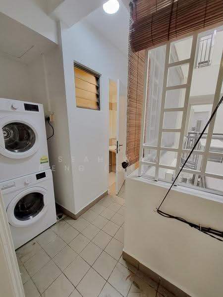 Cavenagh Lodge, 81 Cavenagh Road, Orchard / River Valley, 3 Bedrooms, 1,591 sqft, Apartment For Rent, by Seah Wan Peng (Gilda), 25430873 - Yard - PropertyGuru.com.sg