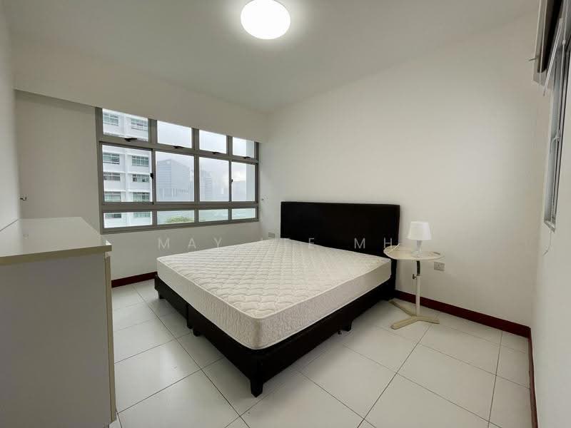 18B Holland Drive, 18B Holland Drive, Tanglin / Holland / Bukit Timah, 3 Bedrooms, 936 sqft, HDB Flat For Rent, by May Lee MH, 25431334 - PropertyGuru.com.sg