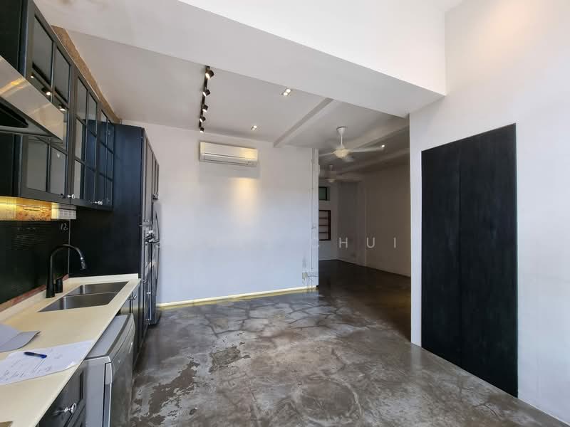 59 Eng Hoon Street, 59 Eng Hoon Street, 3 Bedrooms, 1,582 sqft, Walk-up Apartment For Sale, by James Chui, 25431639 - PropertyGuru.com.sg