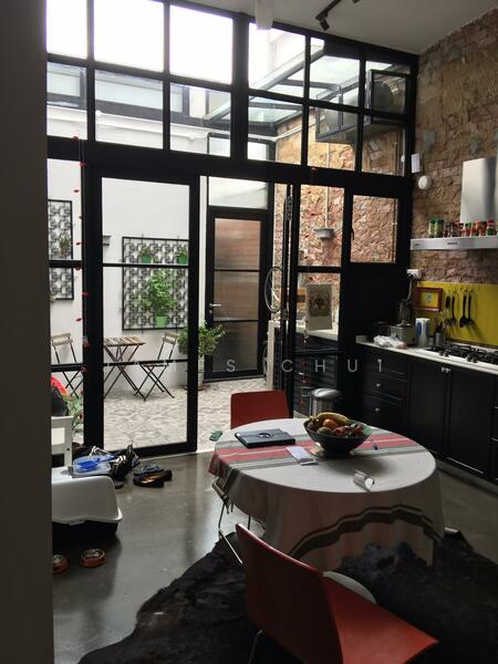 59 Eng Hoon Street, 59 Eng Hoon Street, 3 Bedrooms, 1,582 sqft, Walk-up Apartment For Sale, by James Chui, 25431639 - PropertyGuru.com.sg