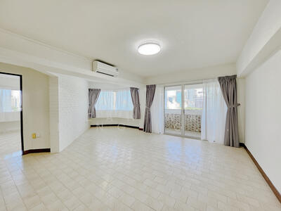 For Rent - Chancery Court