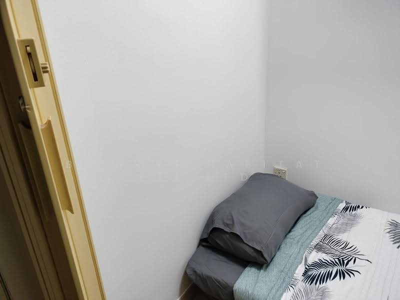 Central Green, 3 Jalan Membina, Alexandra / Commonwealth, Room Rental, 100 sqft, Condominium For Rent, by Bespoke Habitat Pte Ltd, 25432015 - 04-04 ECON6 - PropertyGuru.com.sg