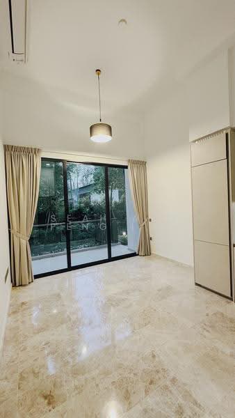 35 Gilstead, 35 Gilstead Road, Newton / Novena, 2 Bedrooms, 743 sqft, Apartment For Sale, by Seah Wan Peng (Gilda), 25432077 - Living Room - PropertyGuru.com.sg