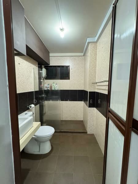 340B Sembawang Close, 340B Sembawang Close, Room Rental, 250 sqft, HDB Flat For Rent, by Diana Lee, 25432301 - PropertyGuru.com.sg